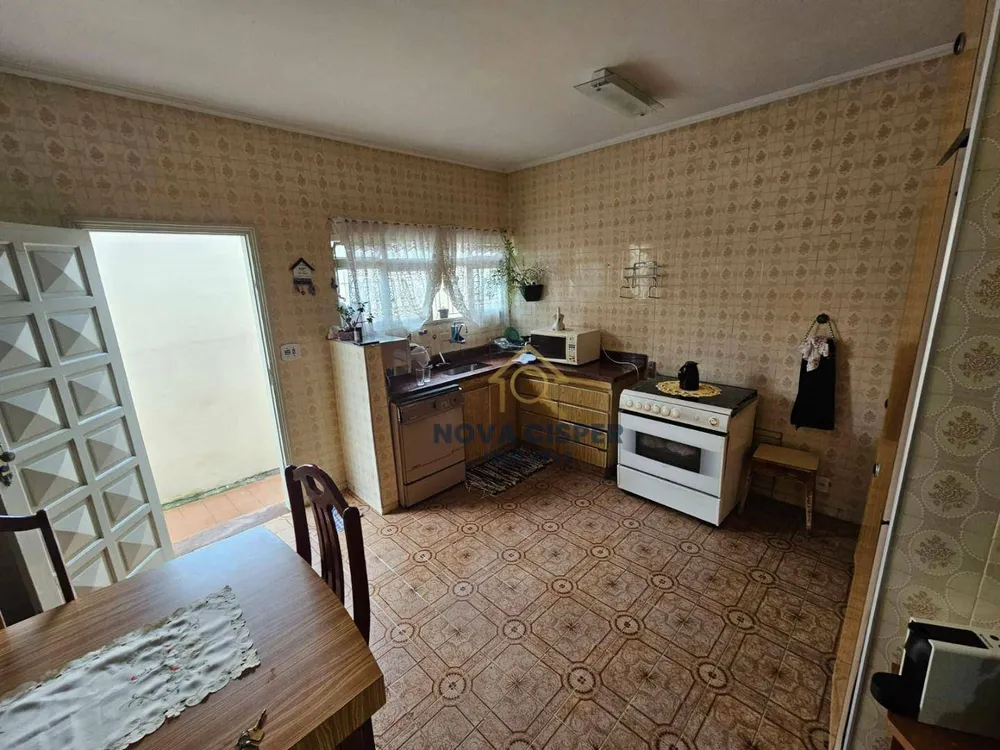 Casa, 3 quartos, 180 m² - Foto 9