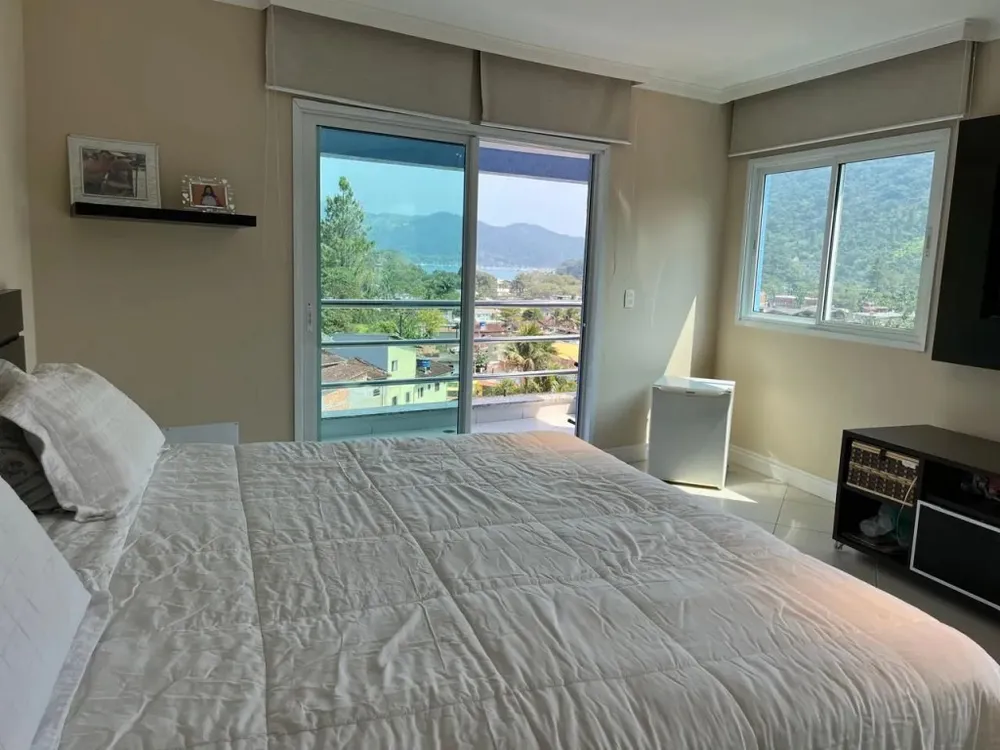 Casa, 4 quartos, 306 m² - Foto 2