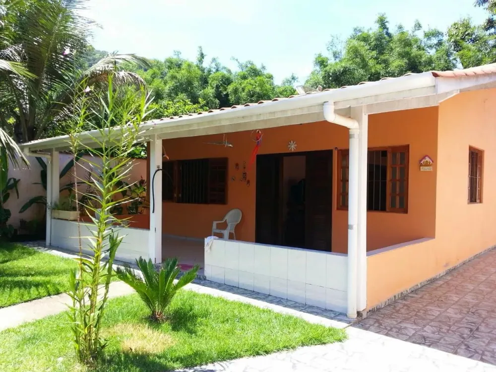 Casa, 3 quartos, 200 m² - Foto 1