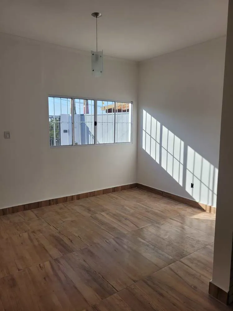 Casa, 2 quartos, 300 m² - Foto 2