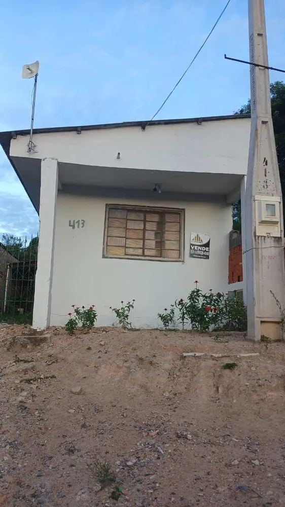 Casa, 2 quartos, 70 m² - Foto 1