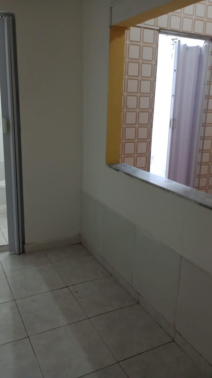 Apartamento para alugar com 2 quartos, 70m² - Foto 14