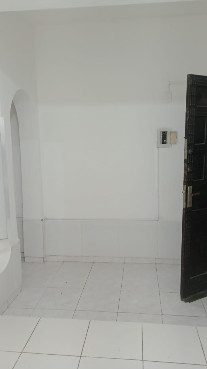 Apartamento para alugar com 2 quartos, 70m² - Foto 2