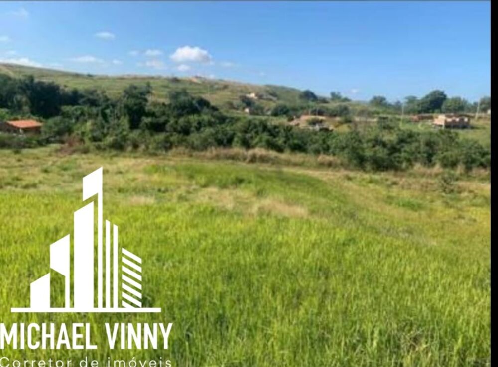 Terreno à venda, 900m² - Foto 1