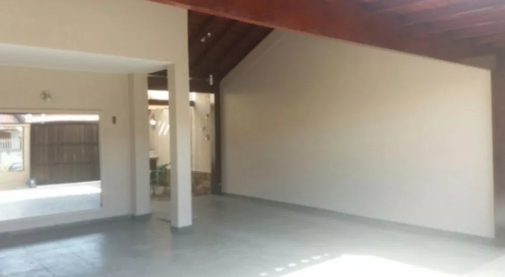 Casa, 4 quartos, 209 m² - Foto 2