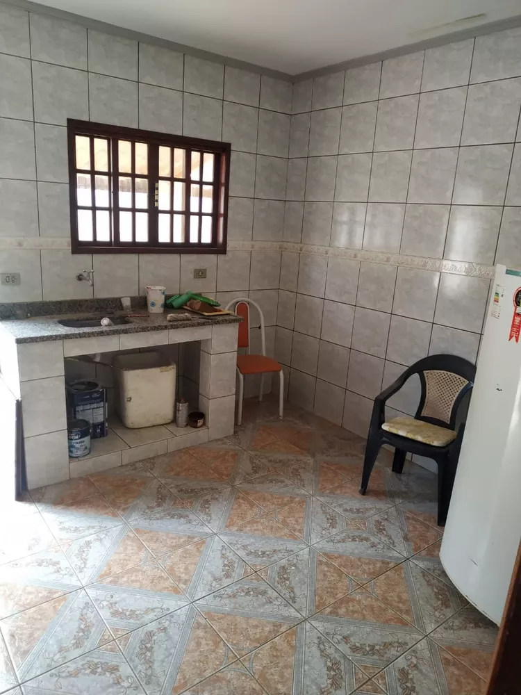 Casa à venda com 2 quartos, 80m² - Foto 4