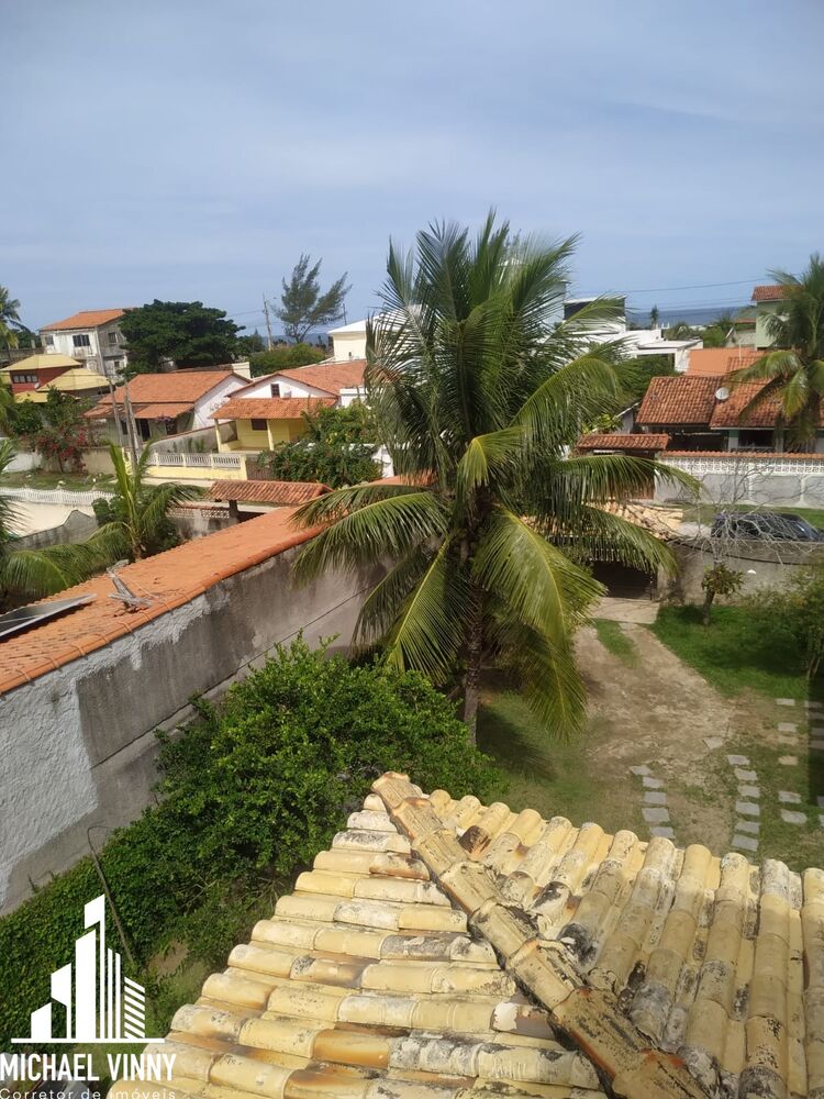 Casa à venda com 3 quartos - Foto 1