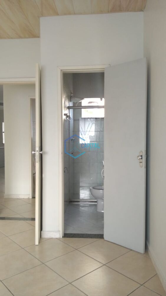 Casa à venda com 4 quartos, 170m² - Foto 5