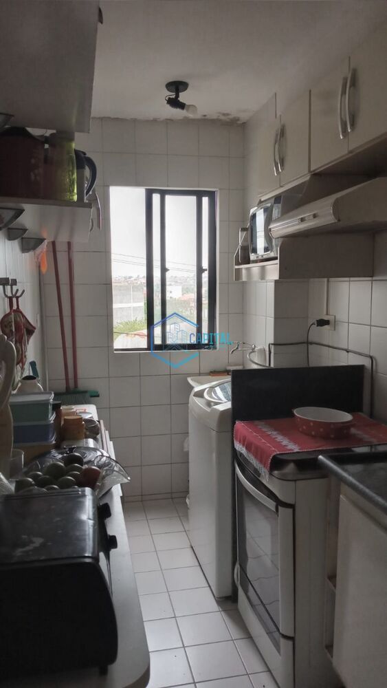 Apartamento à venda com 3 quartos, 65m² - Foto 2
