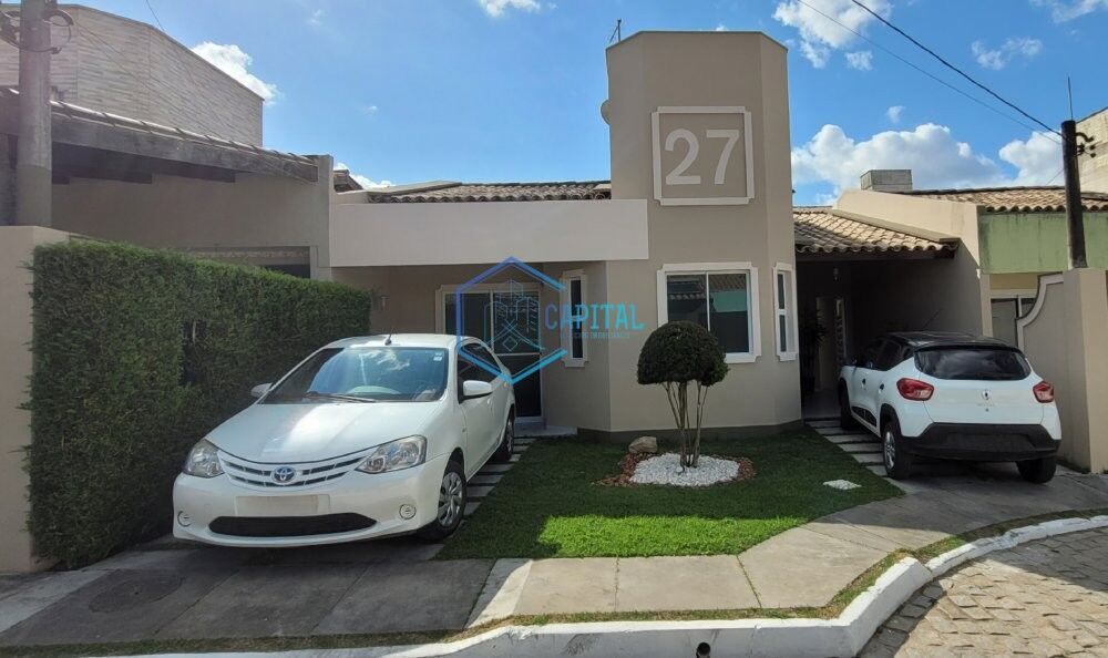 Casa à venda com 3 quartos, 184m² - Foto 1