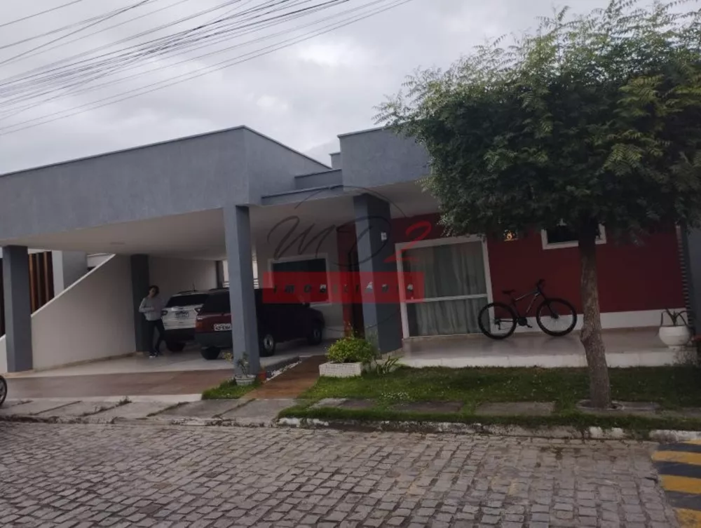 Casa de Condomínio à venda com 3 quartos, 223m² - Foto 2