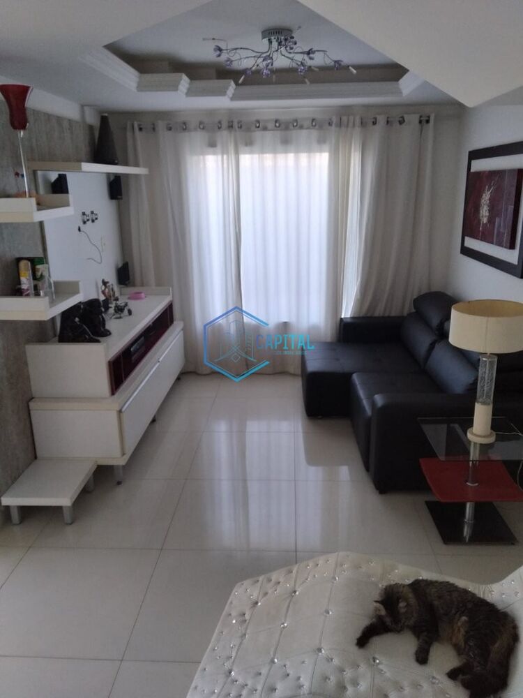 Casa à venda com 3 quartos, 250m² - Foto 3