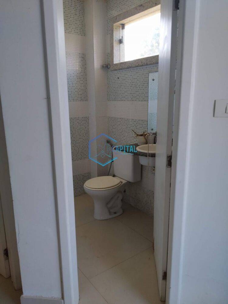 Casa à venda com 3 quartos, 250m² - Foto 8