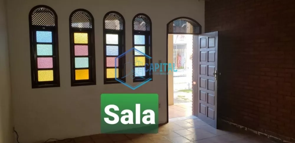 Casa à venda com 3 quartos, 298m² - Foto 3