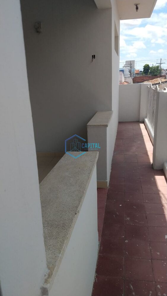 Apartamento à venda com 3 quartos, 128m² - Foto 4