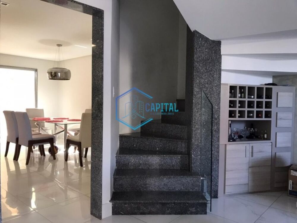 Casa, 3 quartos, 210 m² - Foto 12