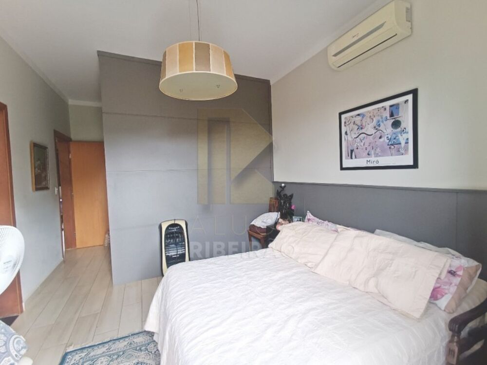 Casa, 3 quartos, 268 m² - Foto 12