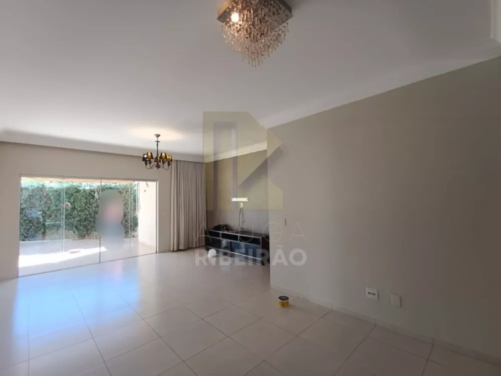 Casa, 3 quartos, 215 m² - Foto 3