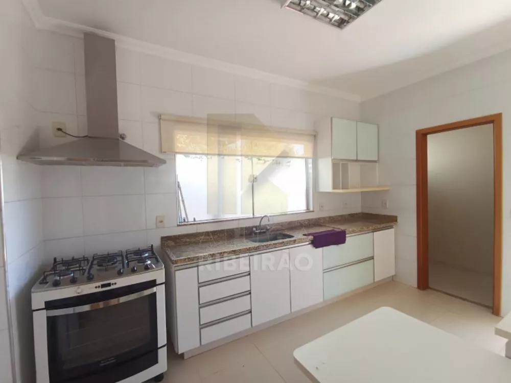 Casa, 3 quartos, 215 m² - Foto 15