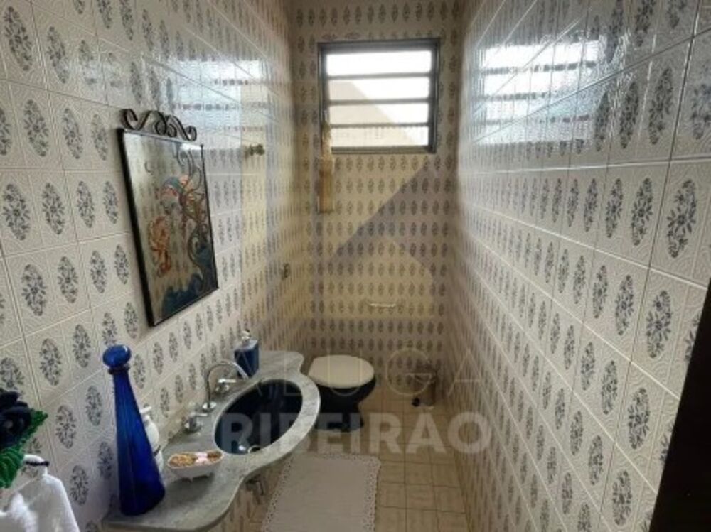 Casa para alugar com 5 quartos, 298m² - Foto 11