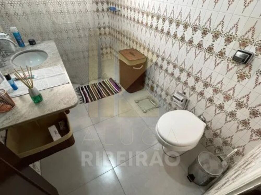 Casa para alugar com 5 quartos, 298m² - Foto 14