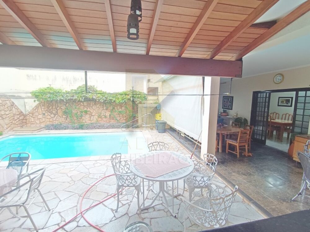 Casa, 4 quartos, 300 m² - Foto 20