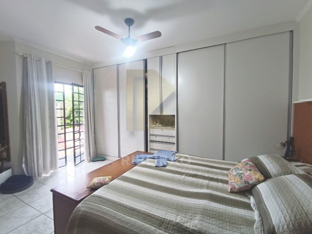 Casa, 4 quartos, 300 m² - Foto 11