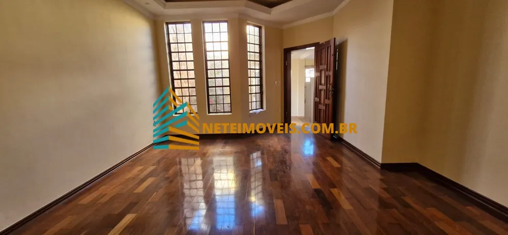 Prédio Inteiro - Foto 1