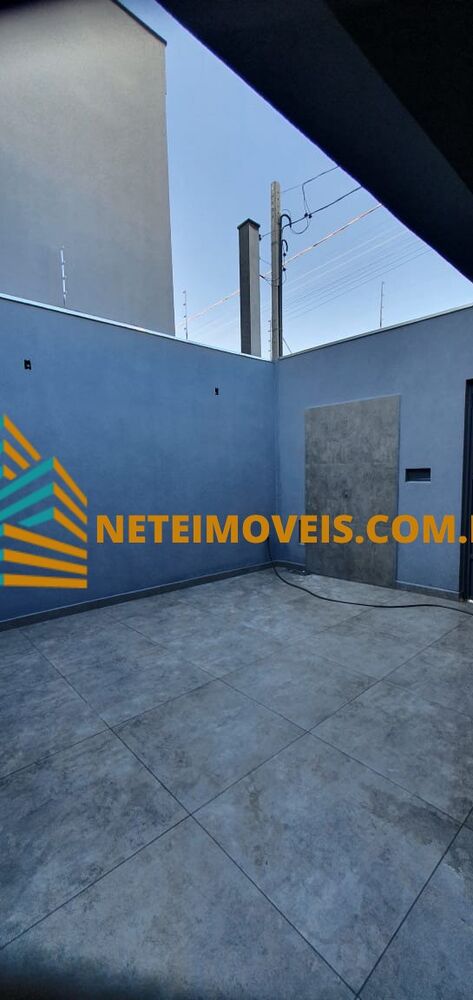 Casa à venda com 3 quartos - Foto 1