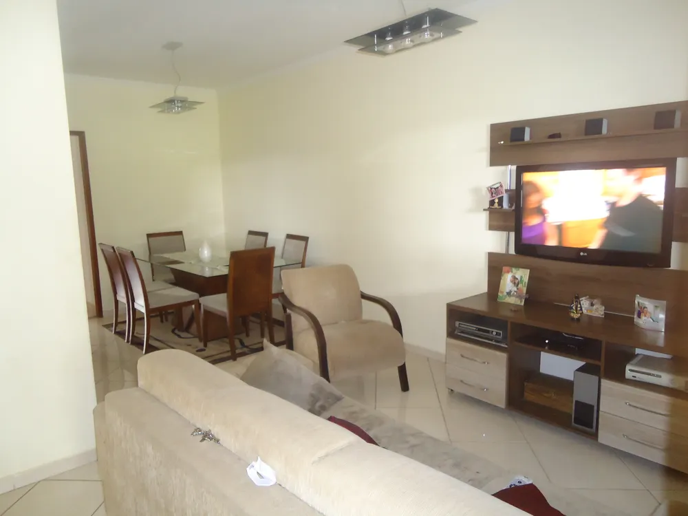 Casa, 3 quartos, 121 m² - Foto 1