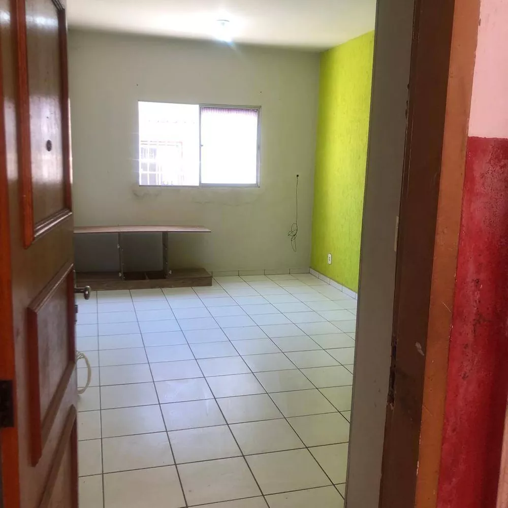 Apartamento à venda com 3 quartos, 70m² - Foto 4