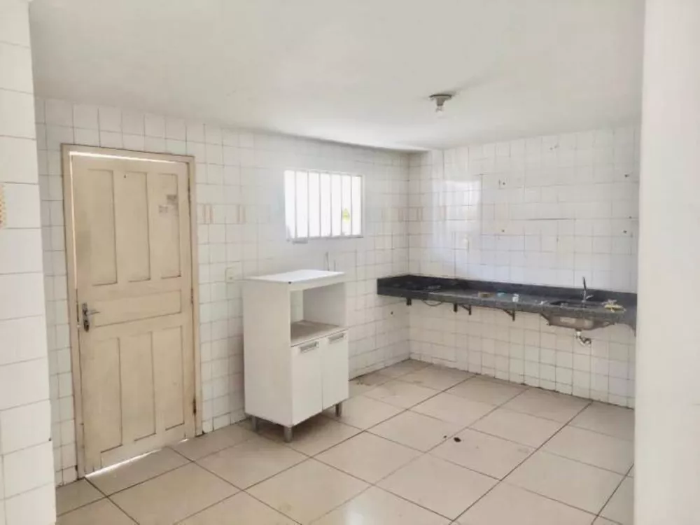 Casa à venda com 3 quartos, 90m² - Foto 3