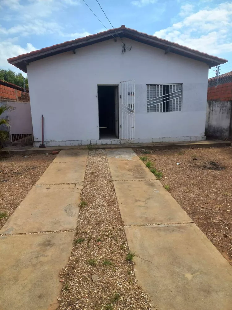 Casa à venda com 2 quartos, 54m² - Foto 4