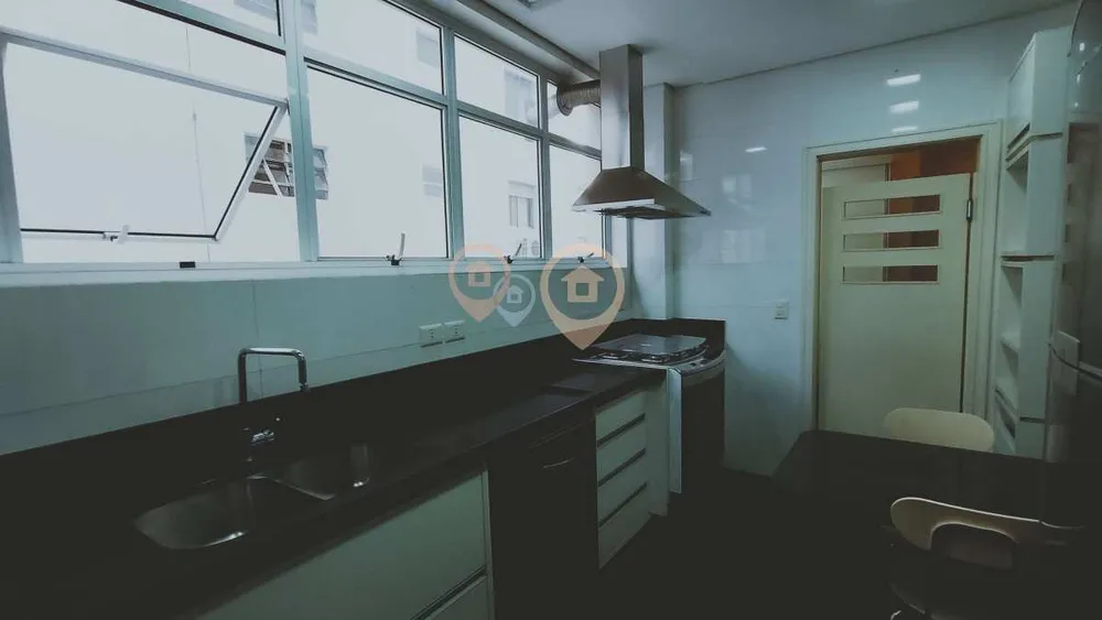 Apartamento, 3 quartos, 230 m² - Foto 4