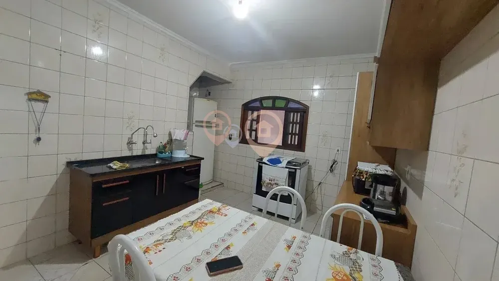 Casa, 2 quartos, 250 m² - Foto 4