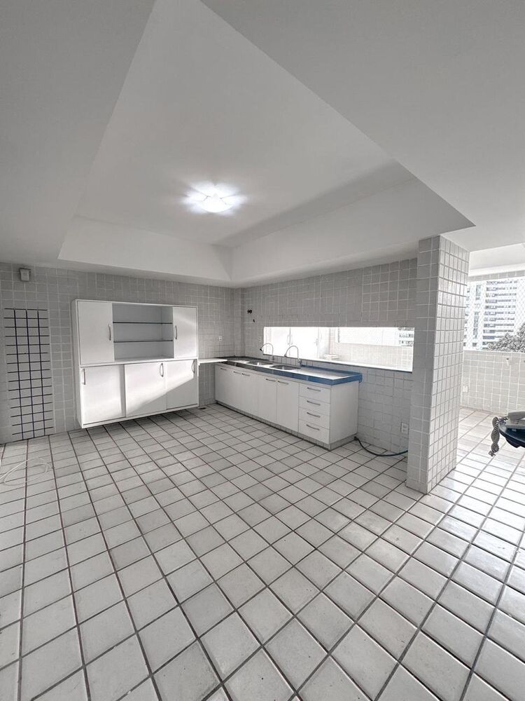 Apartamento à venda com 4 quartos, 254m² - Foto 6
