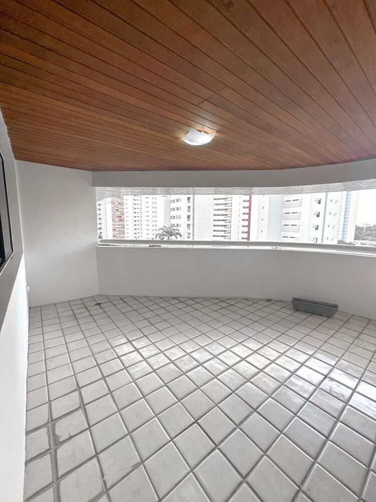 Apartamento à venda com 4 quartos, 254m² - Foto 5