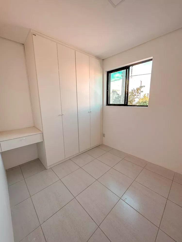 Apartamento à venda com 2 quartos, 49m² - Foto 2