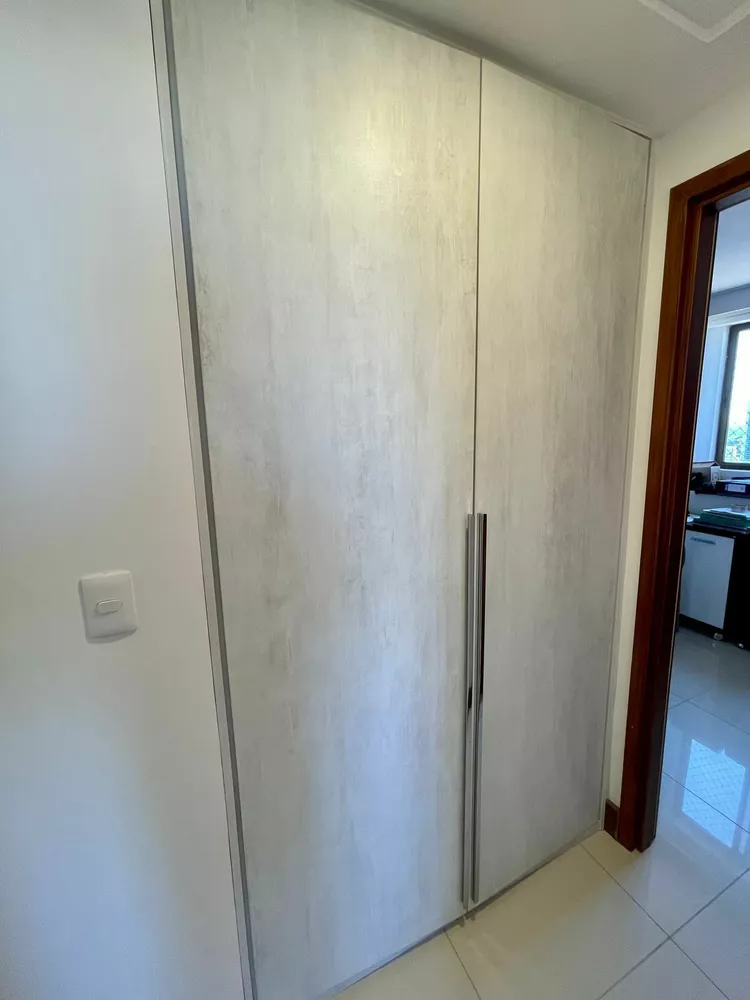 Apartamento à venda com 3 quartos, 125m² - Foto 3