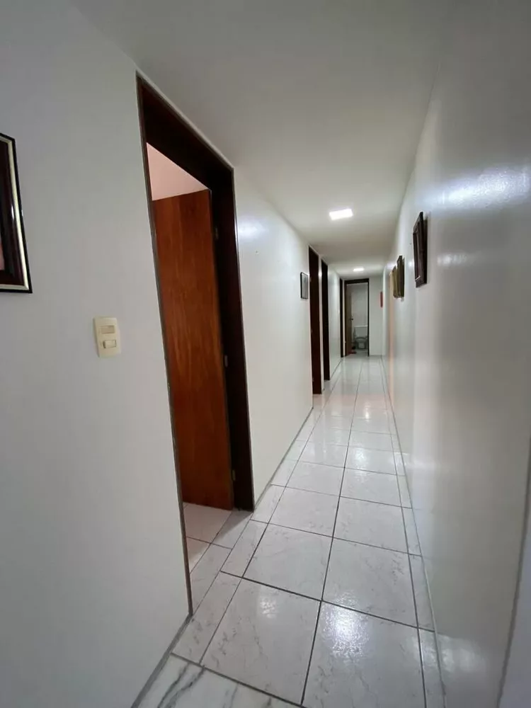 Apartamento à venda com 4 quartos, 183m² - Foto 4