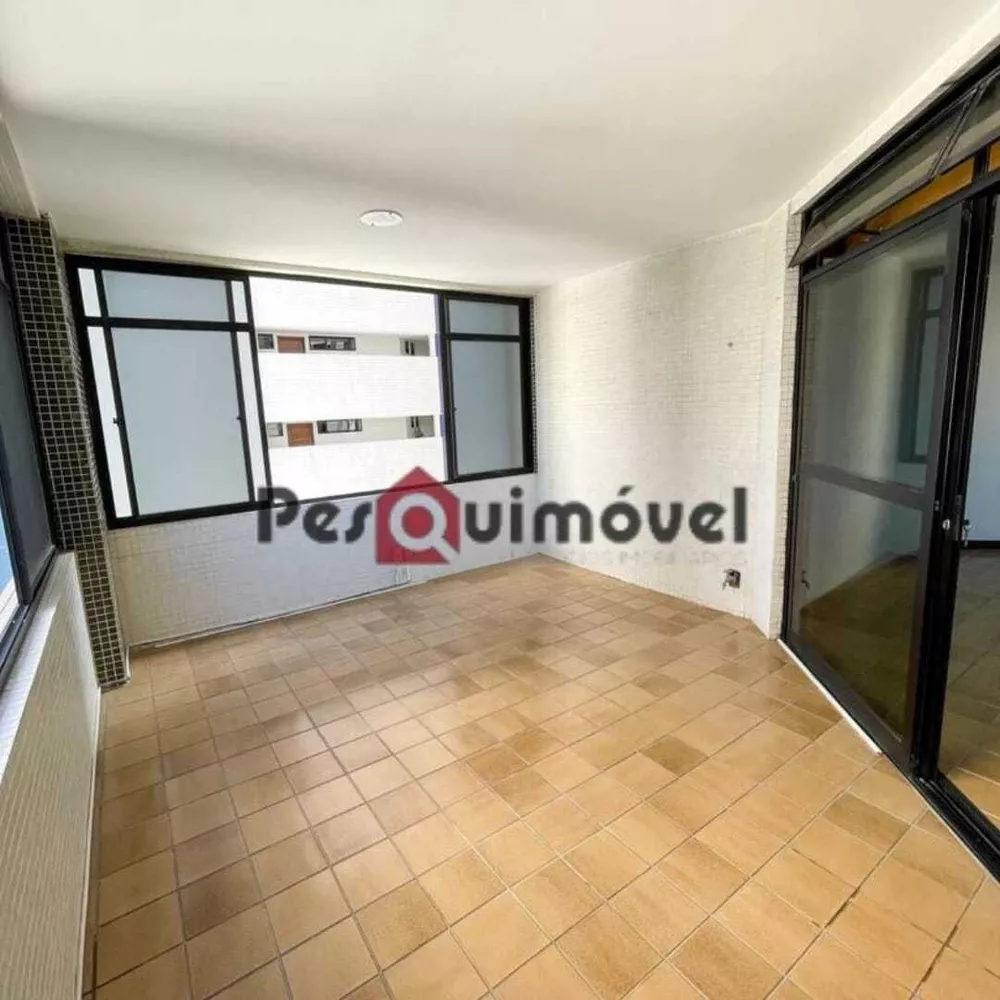 Apartamento à venda com 3 quartos - Foto 8