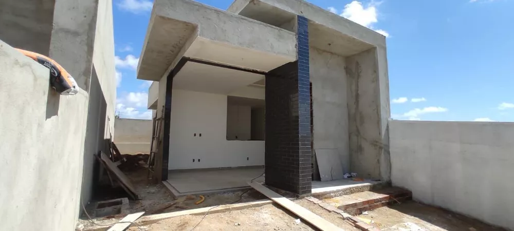 Casa à venda com 2 quartos, 90m² - Foto 6