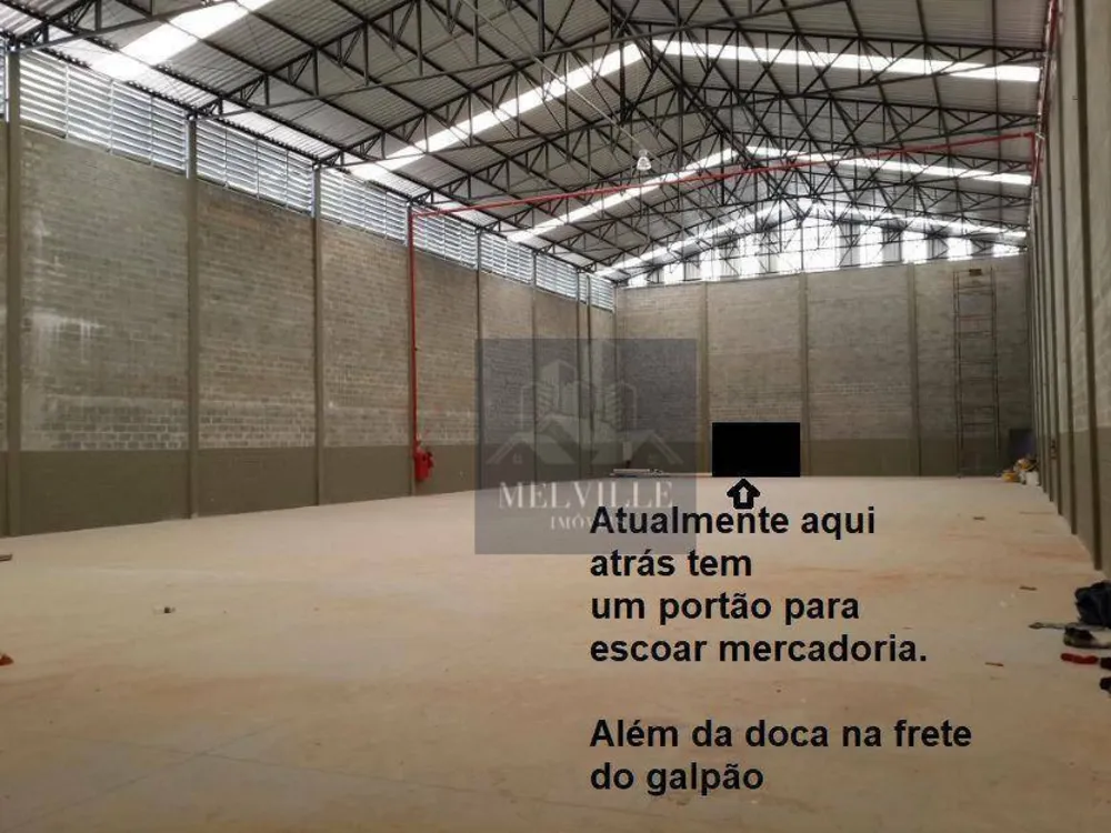 Depósito-Galpão, 1350 m² - Foto 1