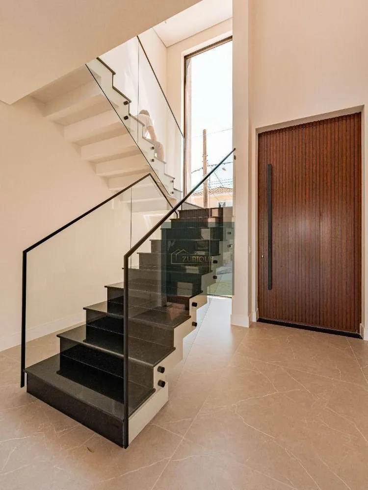 Sobrado, 4 quartos, 330 m² - Foto 2