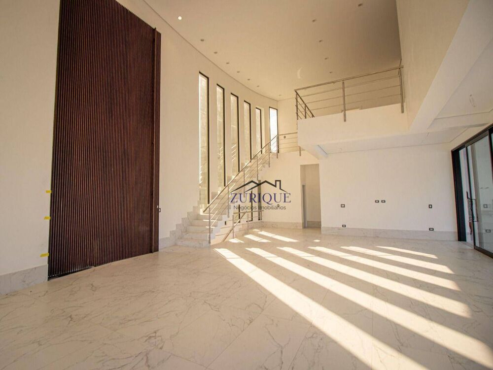 Sobrado, 4 quartos, 526 m² - Foto 2