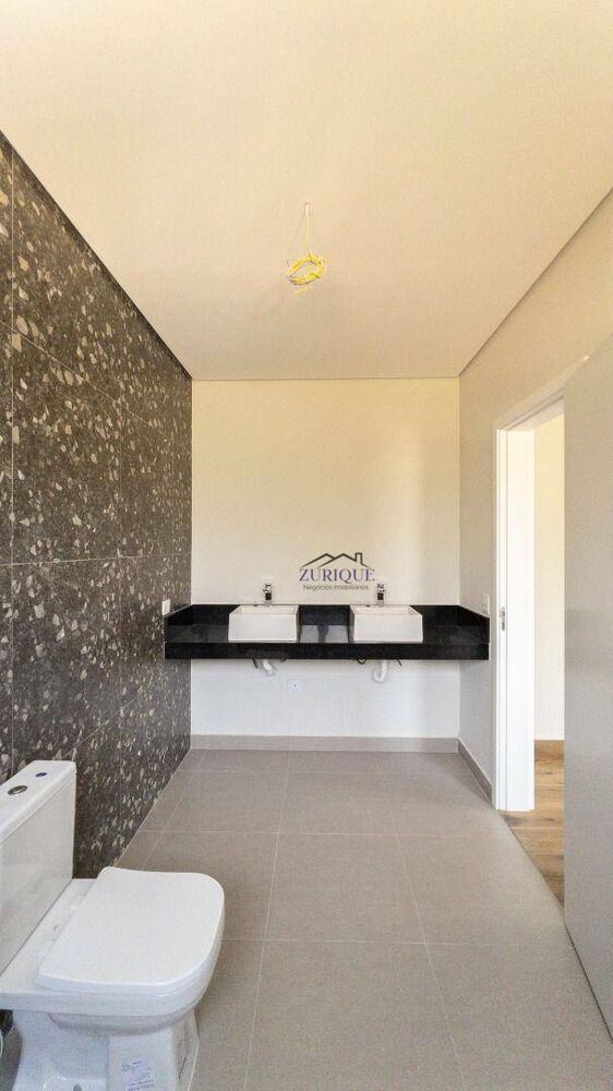 Sobrado, 5 quartos, 509 m² - Foto 1