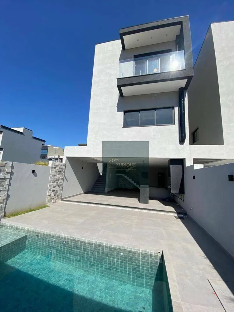 Sobrado, 3 quartos, 240 m² - Foto 4