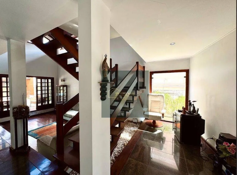 Sobrado, 4 quartos, 310 m² - Foto 3