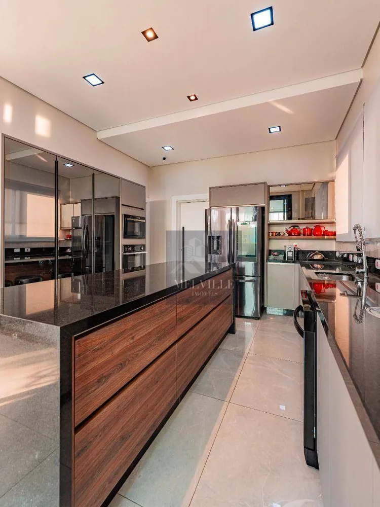 Sobrado, 4 quartos, 634 m² - Foto 4