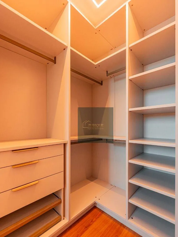 Sobrado, 5 quartos, 962 m² - Foto 1